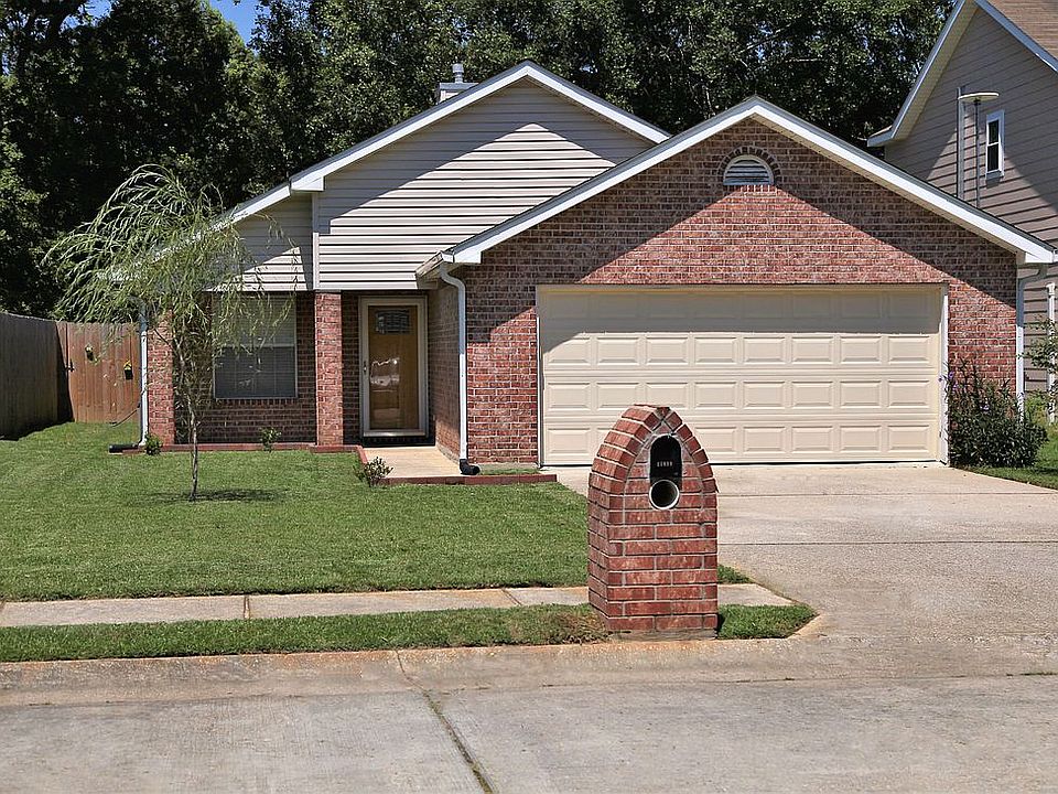 1st image of 11089 Oakcrest Dr