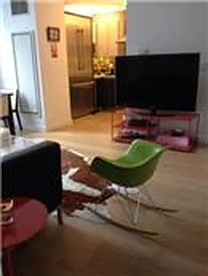 Rented by Kingstone Realty Inc | media 35