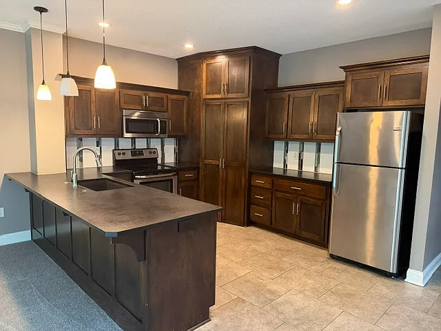5977 N London Ave — Photo 11