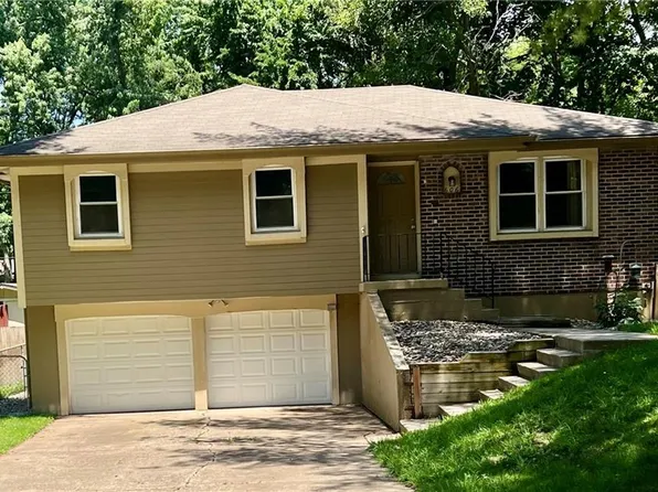 606 NE 114th St, Kansas City, MO 64155