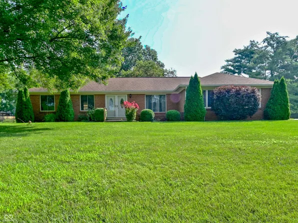 1423 Maria Ln, Avon, IN 46123