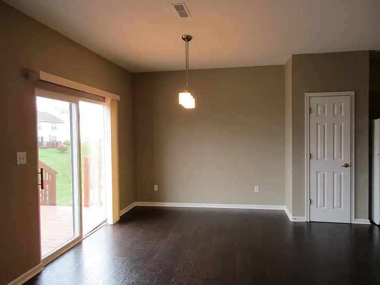 11505 Perkins St — Photo 4