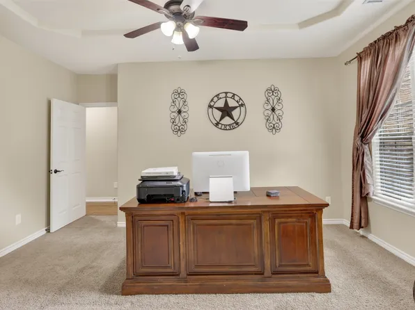 5817 Pine Flat Ct, Fort Worth, TX 76179