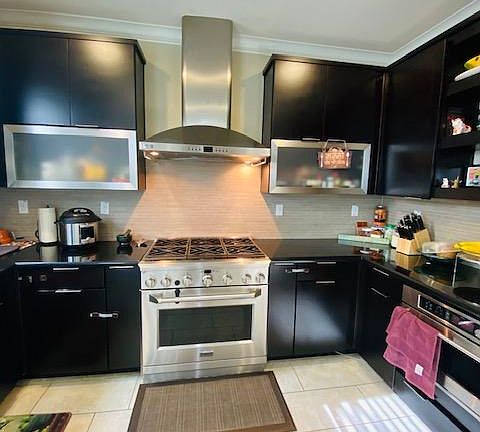 2nd image of 6091 Golden Vista Dr