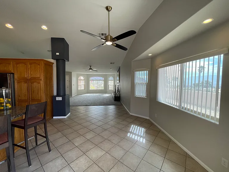 12055 Highland Ave — Photo 20