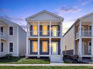 1756 Dyess St, Saint Charles, MO 63301