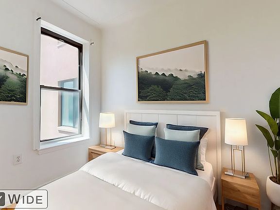 2nd image of 185 Avenue C APT 6B