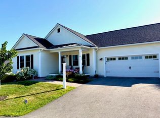 48 Maxwell Woods Dr #3, Cape Elizabeth, ME 04107