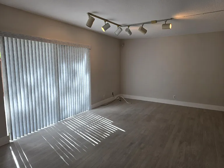 1480 Masters Cir #171 — Photo 7