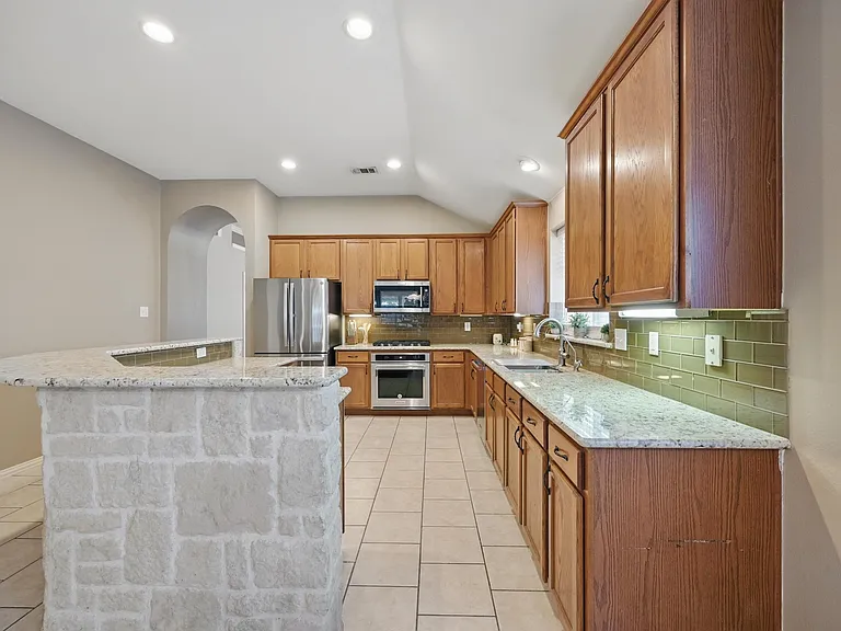 12315 Red Hawk Dr — Photo 13