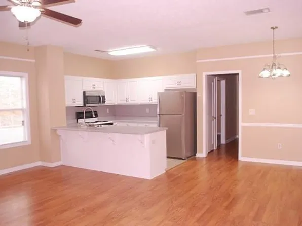 8082 Veterans Pkwy, Columbus, GA