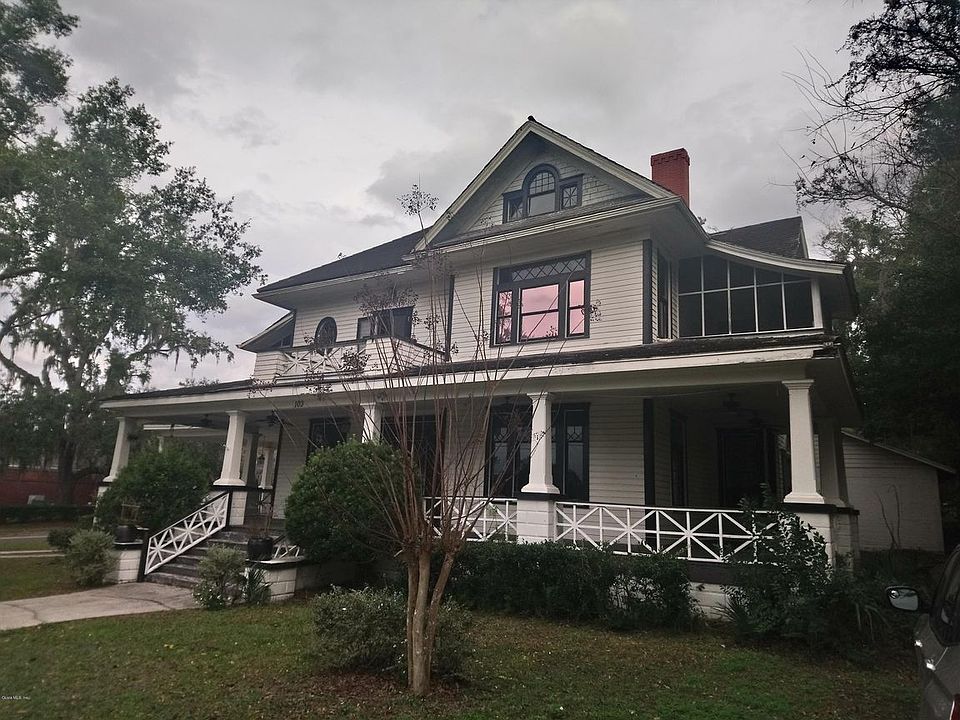 1st image of 103 SE Tuscawilla Ave