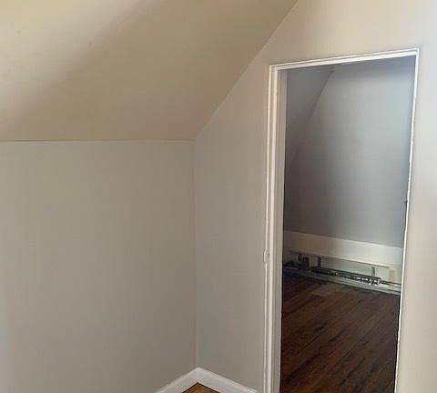 3rd image of 1758 N Washington St