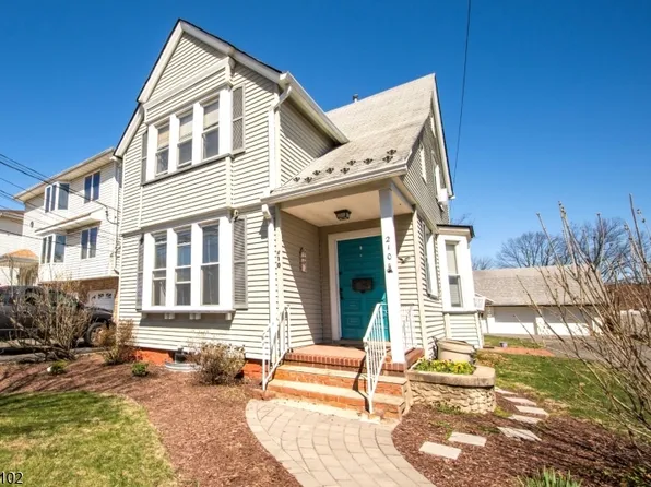 210 Colfax Ave, Clifton City, NJ 07013
