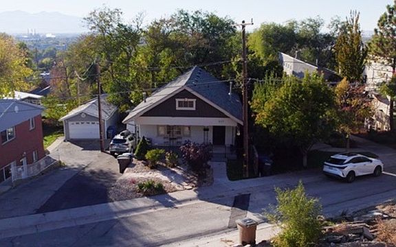 2nd image of 577 N West Capitol St #A