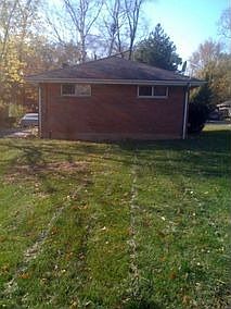 3rd image of 3S557 Wilbur Ave