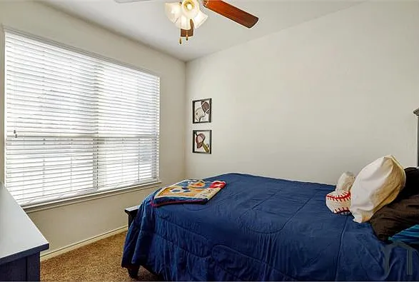 2429 Dolostone Dr — Photo 8