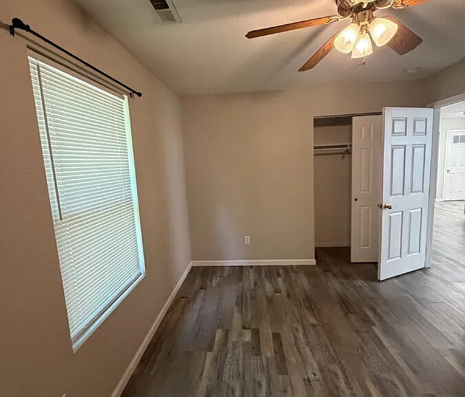 214 Kronos Dr #B — Photo 3