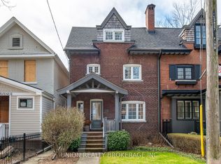190 Pape Ave, Toronto, ON M4M 2V8