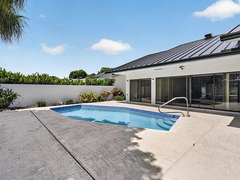 223 E River Park Dr — Photo 6