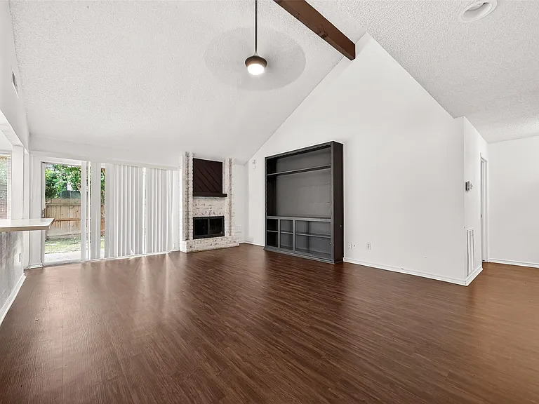 6203 Downwood Forest Dr — Photo 15