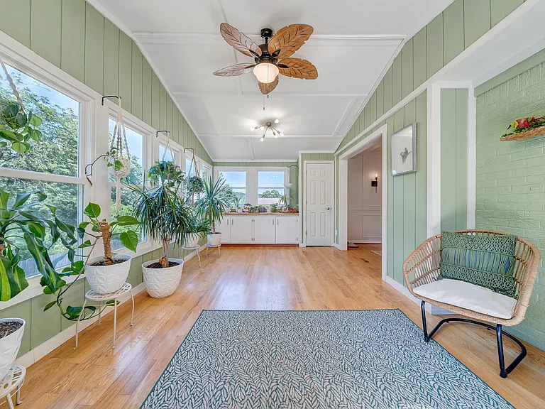 621 Aragona Dr — Photo 39
