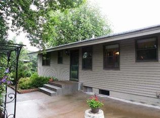 8365 113th St S, Cottage Grove, MN 55016