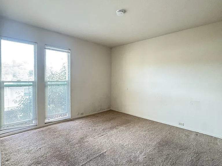 2101 Donald Dr — Photo 8