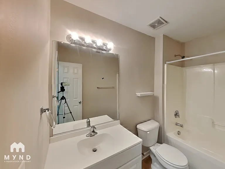3400 Fatima Ct — Photo 17
