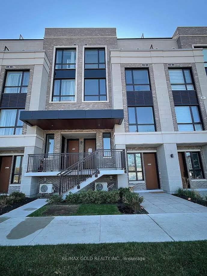 3 bed, $3,200 — Photo 1