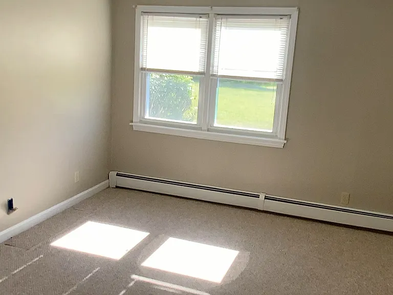 5 McKenney Ln — Photo 5