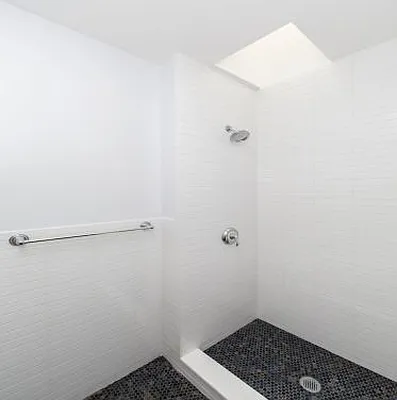 Rented by Voro New York | media 26