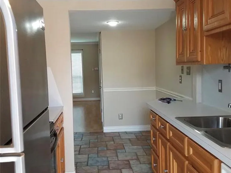 4210 Wyatt St #7 — Photo 2