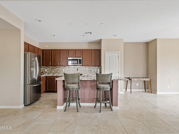 4th image of 7846 W ADAM Avenue