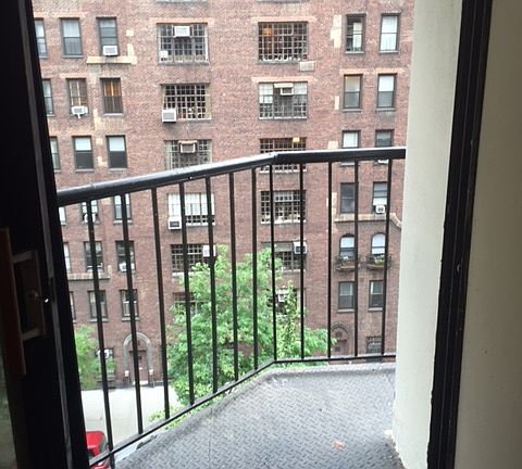 4th image of 431 E 86th St #3H