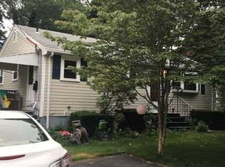 18 Perry Ave, Brockton, MA 02302