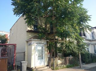 6 Wendover St, Dorchester, MA 02125