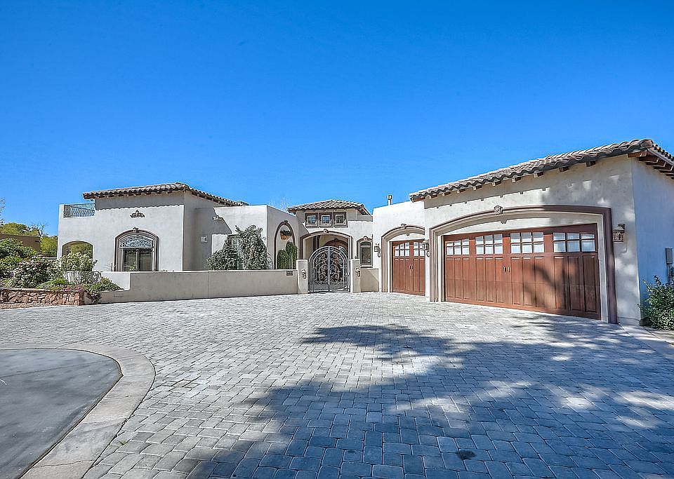 1st image of 3415 Calle Facio NW