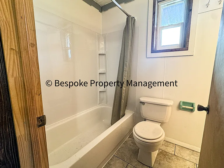 158 Main St #1 — Photo 7