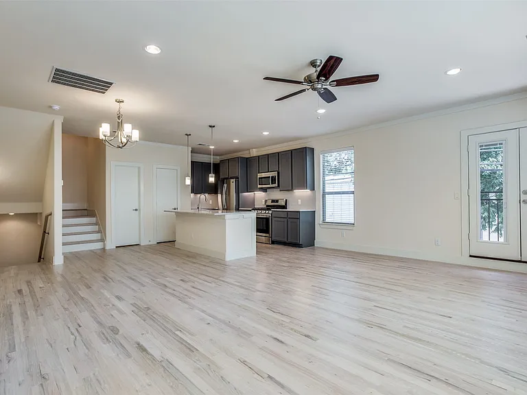 4316 Hartford St #31 — Photo 11