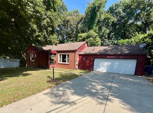 3000 Shady Pl, Alton, IL 62002