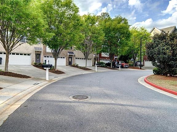 4th image of 2899 Brandl Cove Ct Unit 4