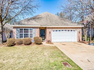 613 Linden Ln, Prattville, AL 36066