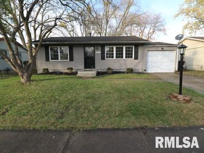 3803 W Carmel Ave, Peoria, IL, 61615