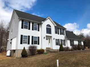 115 Lamsden Dr, Albrightsville, PA 18210