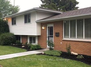 6860 Malden Rd, Lasalle, ON N9J 2T5
