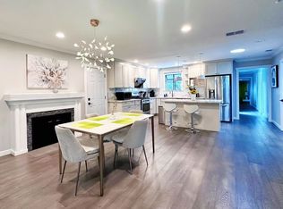 209 Park St, Redwood City, CA 94061