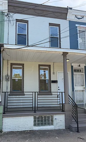 420 Spruce St Photo 1