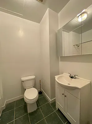 Rented by Carnegie Management Inc | media 9