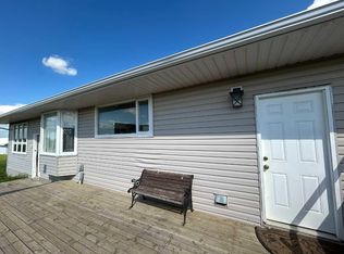 284009 Range Road 225, Kneehill County, AB T0M 2C0